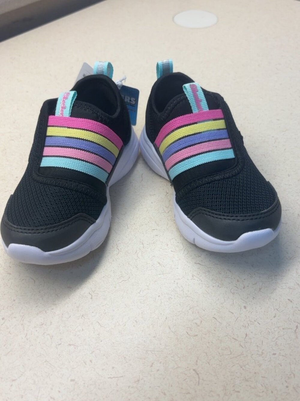 Skechers Girls Flex Blast, Black with multi color stride. Size US 7 NWT/Box